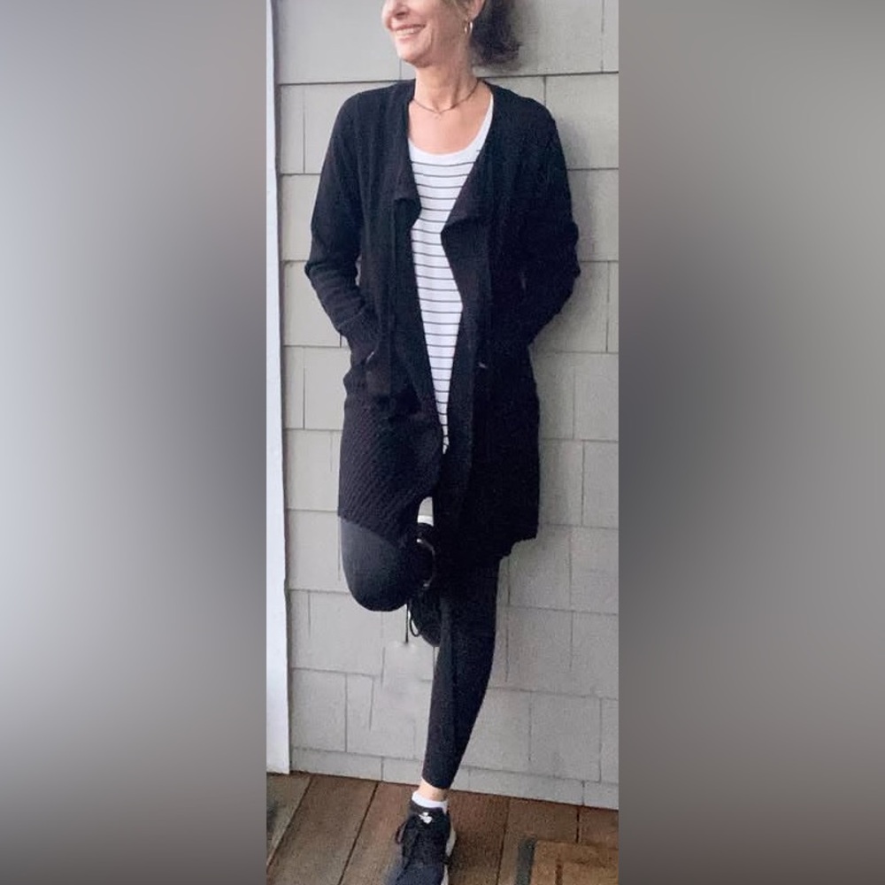 Cabi Cardigan-size M